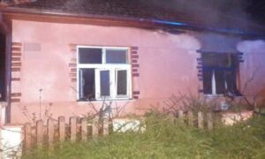 V obci Chrabrany horel rodinný dom, škoda predbežne vyčíslená na 15.000 eur